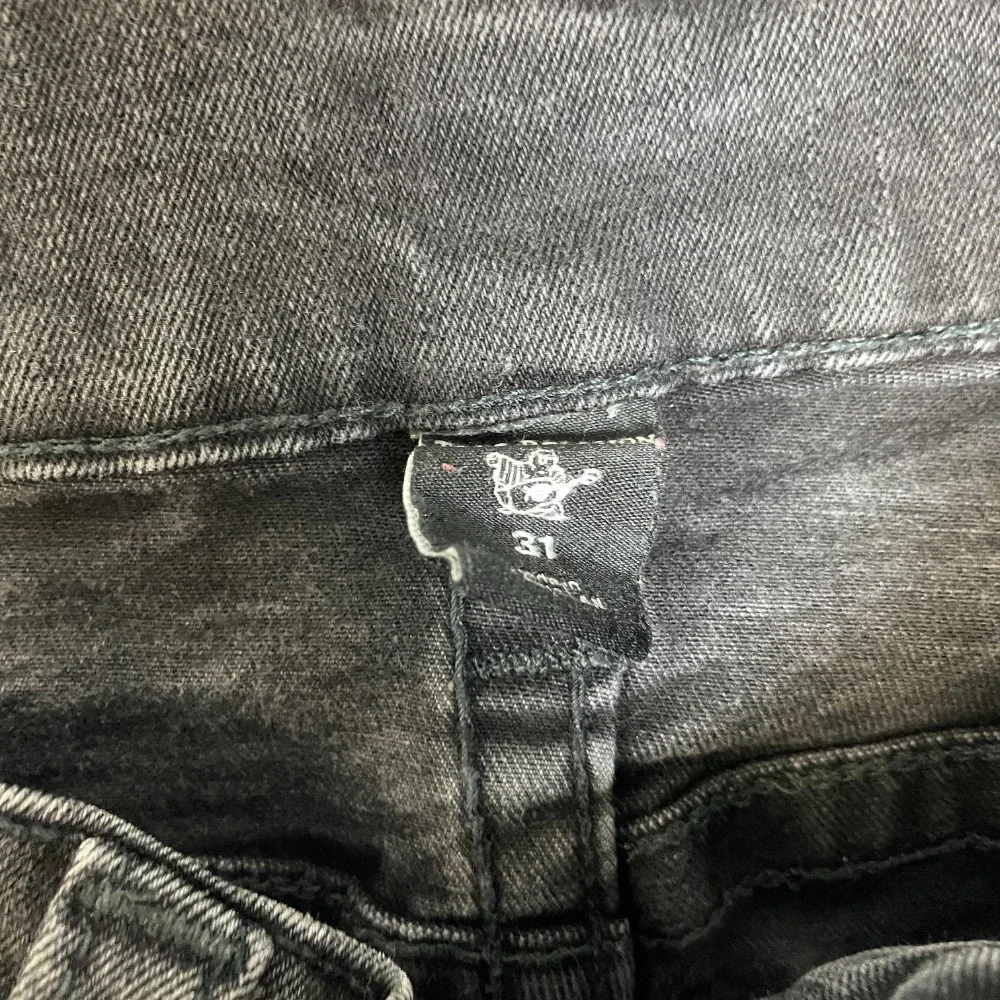 True Religion World Tour Jeans Mens 31 Black Denim Logo Flap Pockets Streetwear